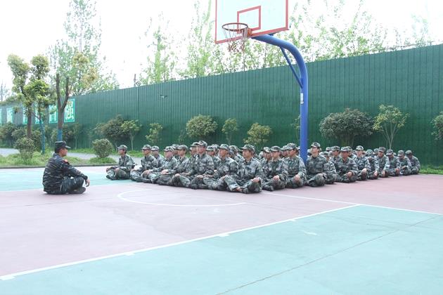 湖北黄冈正规全封闭教育学校怎么收费(黄冈特训学校哪家好)(图1)